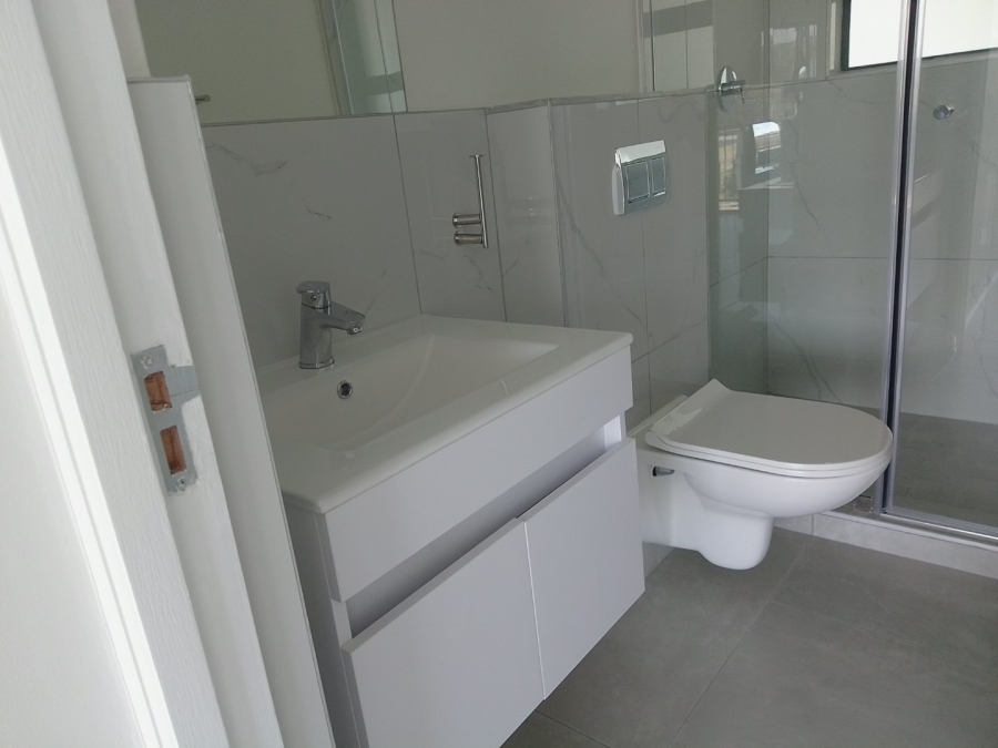 2 Bedroom Property for Sale in Flamingo Vlei Western Cape